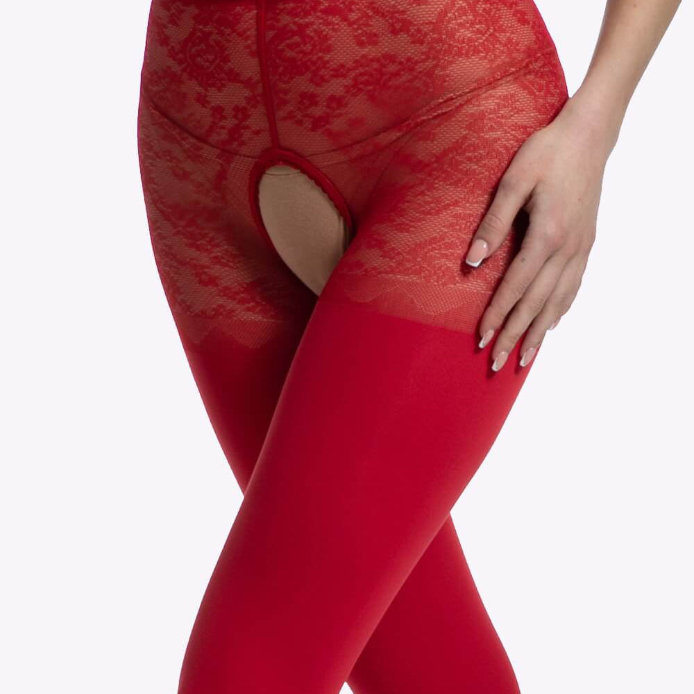 Prachtige rode kruisloze panty van 60/30 denier met open kruis, kanten broekje en fonkelende steentjes langs de achternaad.