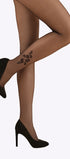 Zwarte panty met fijne bloemenprint boven de enkel die subtiel verrast en elke outfit een elegante twist geeft.